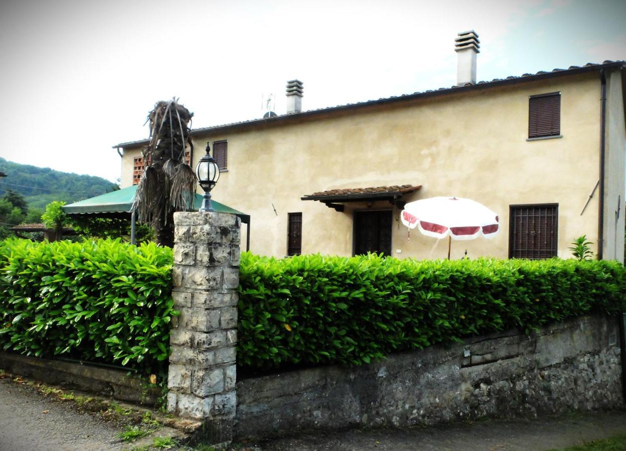 La Cheta Villa Monsagrati Exterior foto